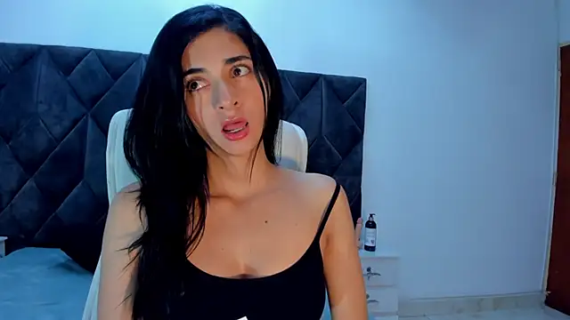 Snapshot of Linisprincehot69 chatting on March 6, 3:02 am Linisprincehot69 online show from March 6, 3:02 am