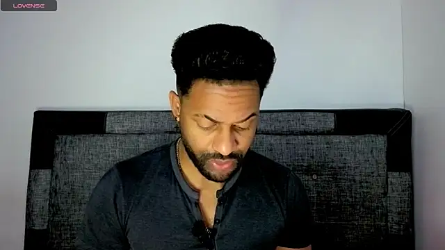 Snapshot of bbcblackhot34 chatting on November 7, 4:01 am bbcblackhot34 online show from November 7, 4:01 am