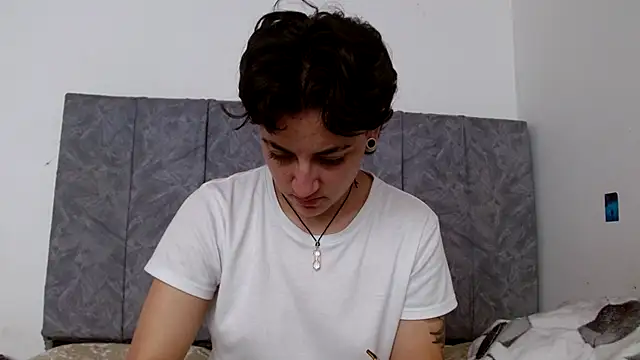 linda 33 online show from November 11, 2:17 pm