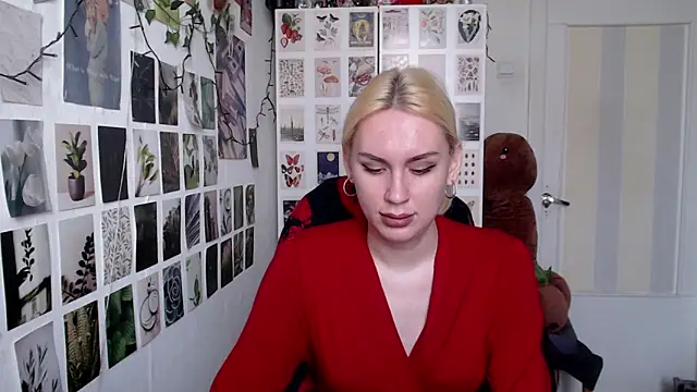 CapriScorpion online show from March 31, 10:15 am