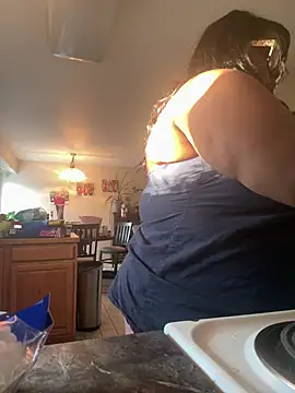 kweenxkarma online show from January 14, 10:34 pm