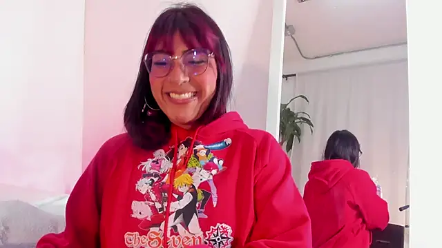 evelynjohnsoon online show from January 5, 1:47 pm