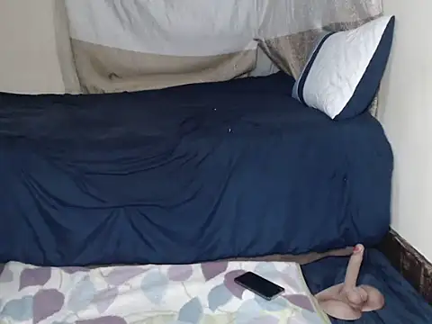 Snapshot of AdelaideT chatting on March 14, 11:21 pm AdelaideT online show from March 14, 11:21 pm