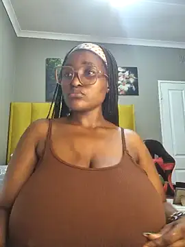 Bustygoddess32 online show from January 3, 9:57 pm