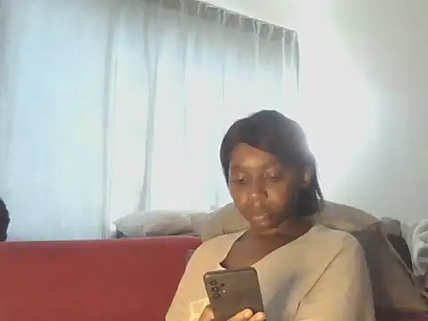 Sexxybella27 online show from April 2, 1:53 pm