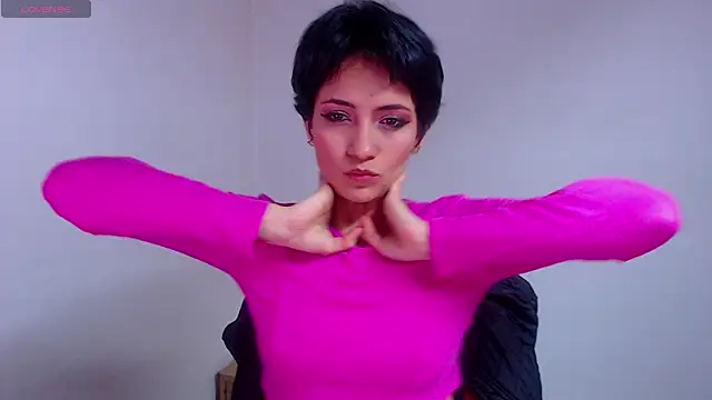 Snapshot of Hannaaaa__ chatting on December 13, 9:41 pm Hannaaaa online show from December 13, 9:41 pm