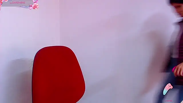 Snapshot of Hannaaaa__ chatting on December 16, 5:00 pm Hannaaaa online show from December 16, 5:00 pm