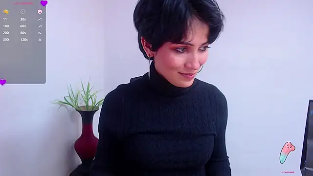 Snapshot of Hannaaaa__ chatting on January 9, 8:44 pm Hannaaaa online show from January 9, 8:44 pm