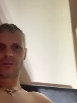 Snapshot of Arthur2288@xh chatting on February 25, 1:48 am Arthur2288xh online show from February 25, 1:48 am