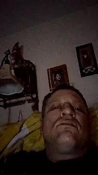 Snapshot of fukurbutt chatting on February 17, 1:07 pm fukurbutt online show from February 17, 1:07 pm