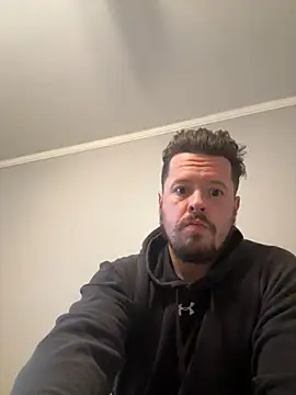 husband4555 online show from February 28, 4:32 am