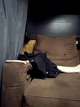 cdressupdiva online show from February 3, 1:30 pm