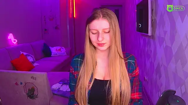 AmaliaQueen online show from December 28, 2:32 pm