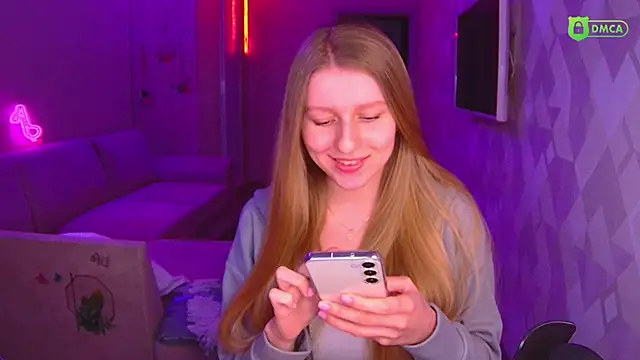 AmaliaQueen online show from January 18, 2:44 pm