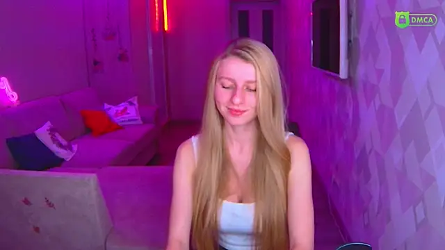 AmaliaQueen online show from December 19, 4:03 pm