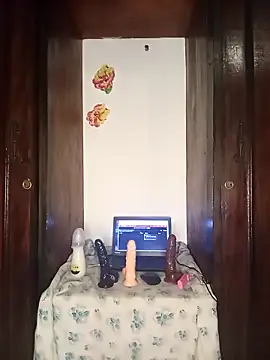 Snapshot of The-Peach-Flexer chatting on November 26, 9:16 pm The-Peach-Flexer online show from November 26, 9:16 pm