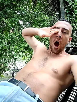 sebasxx97 online show from December 30, 4:40 pm