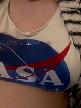 Snapshot of Zanoba-16 chatting on March 11, 11:44 pm Zanoba-16 online show from March 11, 11:44 pm