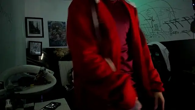 Snapshot of Sisoyalejo420 chatting on October 22, 4:07 pm Sisoyalejo420 online show from October 22, 4:07 pm