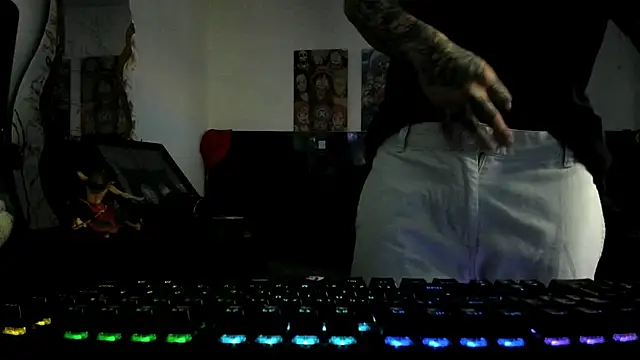 Snapshot of Sisoyalejo420 chatting on November 14, 1:54 pm Sisoyalejo420 online show from November 14, 1:54 pm