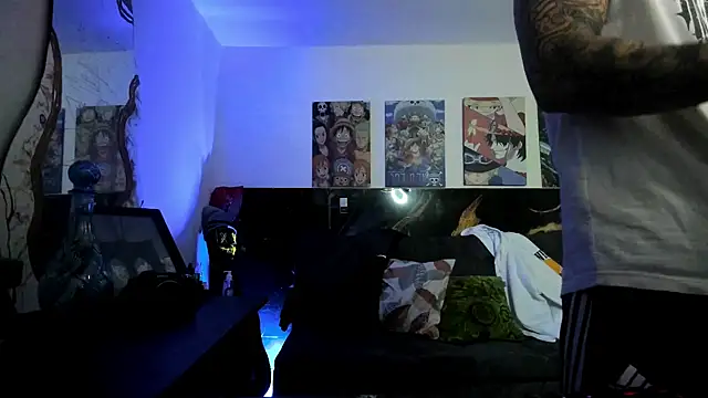 Snapshot of Sisoyalejo420 chatting on November 18, 1:04 pm Sisoyalejo420 online show from November 18, 1:04 pm