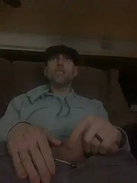 Snapshot of jeffyisabell chatting on December 29, 11:18 am jeffyisabell online show from December 29, 11:18 am