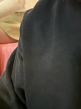 Snapshot of POCARI_SWEAT chatting on November 9, 5:28 am POCARI SWEAT online show from November 9, 5:28 am