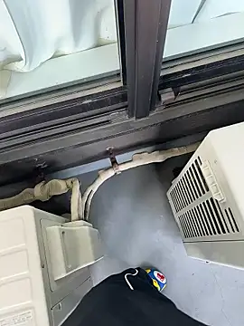 POCARI SWEAT online show from April 28, 1:26 am