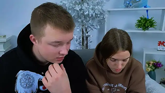 Snapshot of _Olli__Stiw_ chatting on October 26, 7:03 am Olli Stiw online show from October 26, 7:03 am