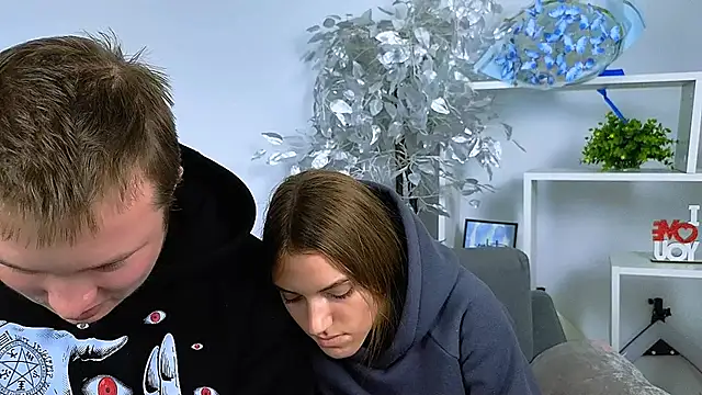 Snapshot of _Olli__Stiw_ chatting on November 19, 8:58 am Olli Stiw online show from November 19, 8:58 am