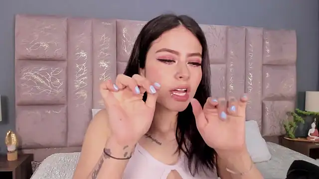 AnnieNasty online show from October 19, 11:44 am