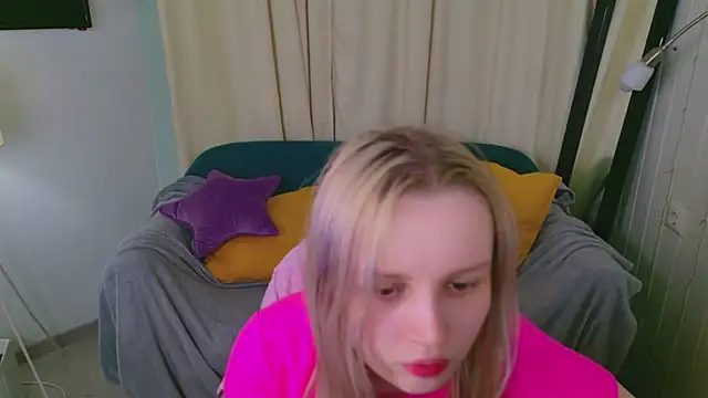 Beatrica Klein online show from March 24, 3:39 pm