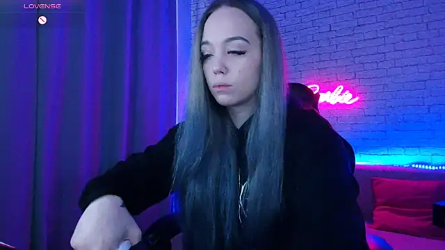 Snapshot of -Stacyy- chatting on December 8, 5:07 am -Stacyy- online show from December 8, 5:07 am
