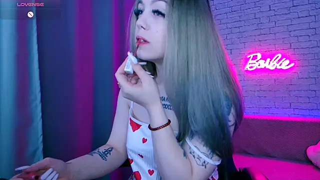 Snapshot of -Stacyy- chatting on March 9, 1:04 am -Stacyy- online show from March 9, 1:04 am