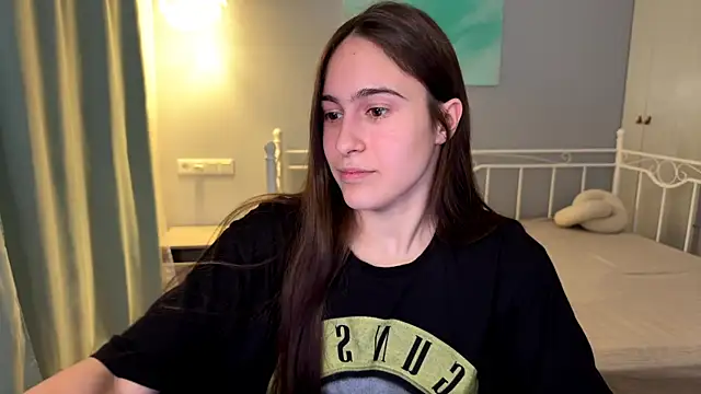 Snapshot of AliceKolltt chatting on June 30, 8:54 pm AliceKolltt online show from June 30, 8:54 pm