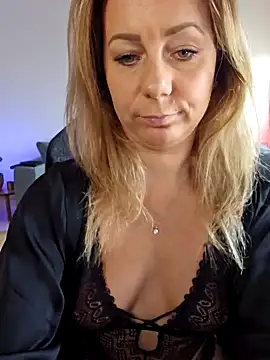 angela 88 online show from January 27, 3:50 pm