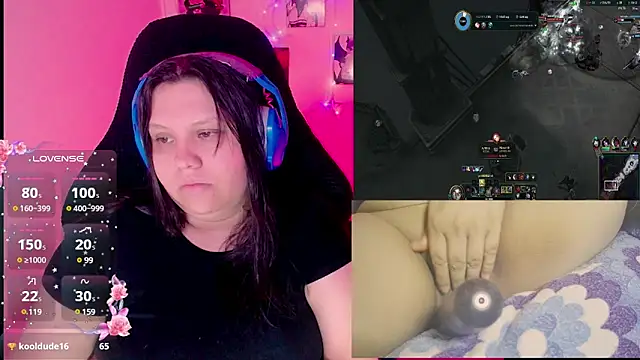 crystal7u7 online show from December 19, 6:23 am