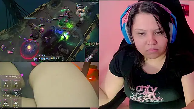 crystal7u7 online show from January 8, 2:46 am