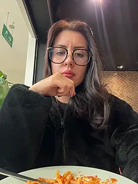 EmaSaenz online show from October 15, 9:48 pm