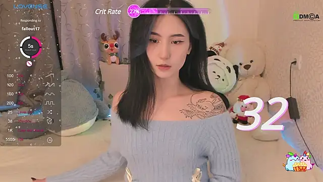 EmmaHixLove online show from January 2, 1:40 pm