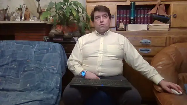 sympatrique online show from December 6, 5:22 pm