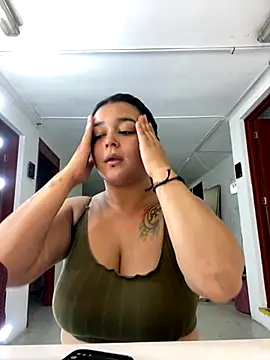 alina stark online show from October 29, 7:15 pm