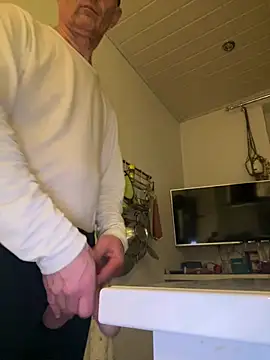 Frank22xx online show from February 4, 4:46 pm