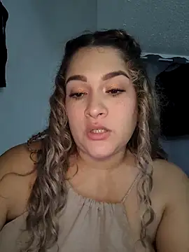 Sara smiiith211 online show from March 13, 3:24 am