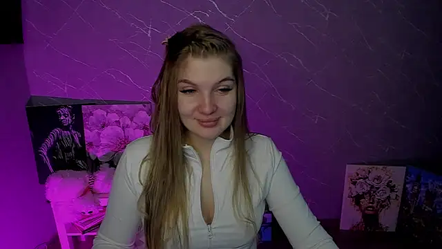 lily williamss online show from May 15, 11:23 pm