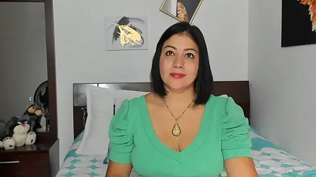 EmilyPeytonn online show from January 29, 2:42 pm