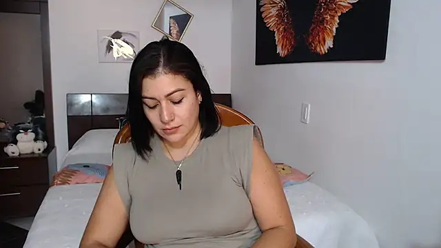 EmilyPeytonn online show from February 27, 6:53 pm