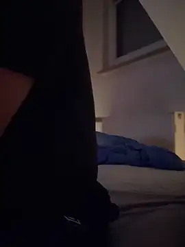 Bennyben8604 online show from February 28, 12:43 am