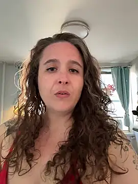 Snapshot of sylviahhh chatting on June 19, 9:51 pm sylviahhh online show from June 19, 9:51 pm