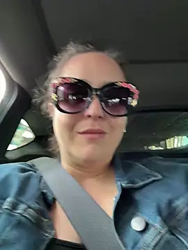 Snapshot of sylviahhh chatting on June 26, 12:09 pm sylviahhh online show from June 26, 12:09 pm